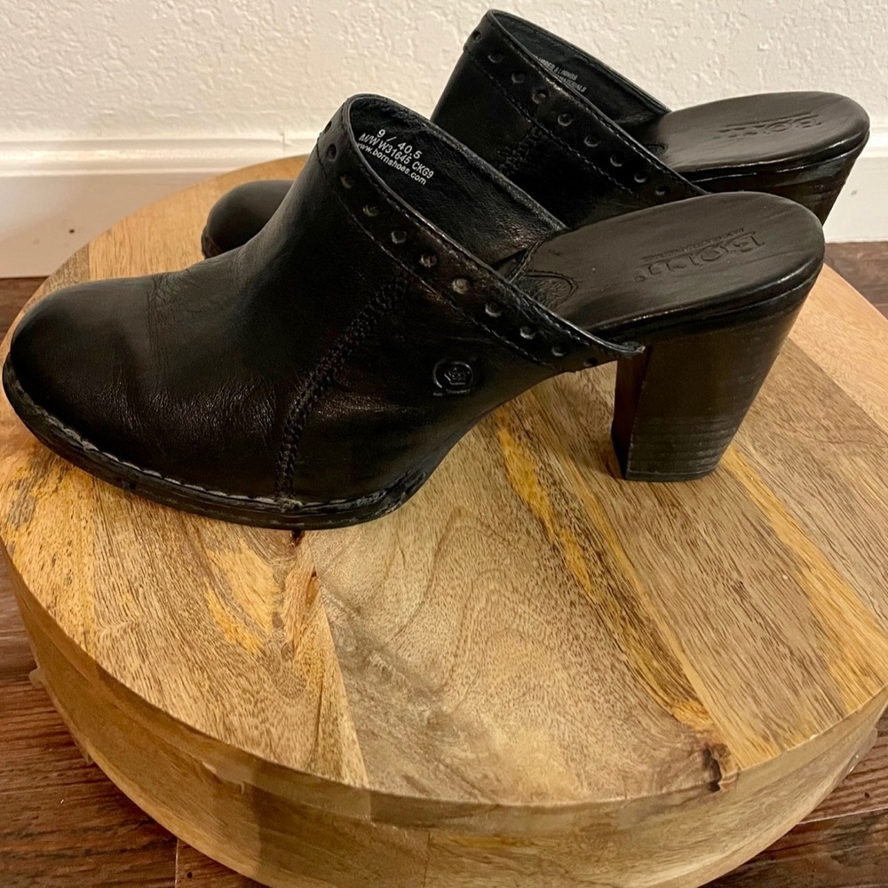Born Clogs